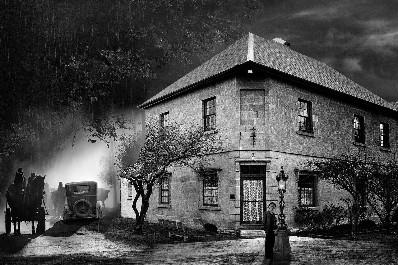 Blue Bell Inn Sorell Екстериор снимка