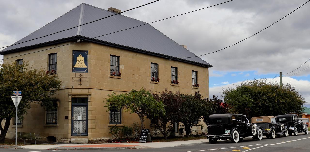 Blue Bell Inn Sorell Екстериор снимка